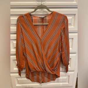 Lulu’s high-low surplice blouse